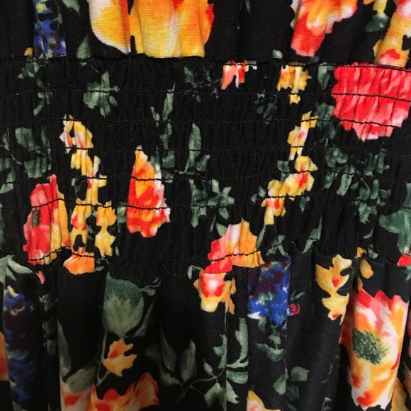 Romper - Picture 4 of 5